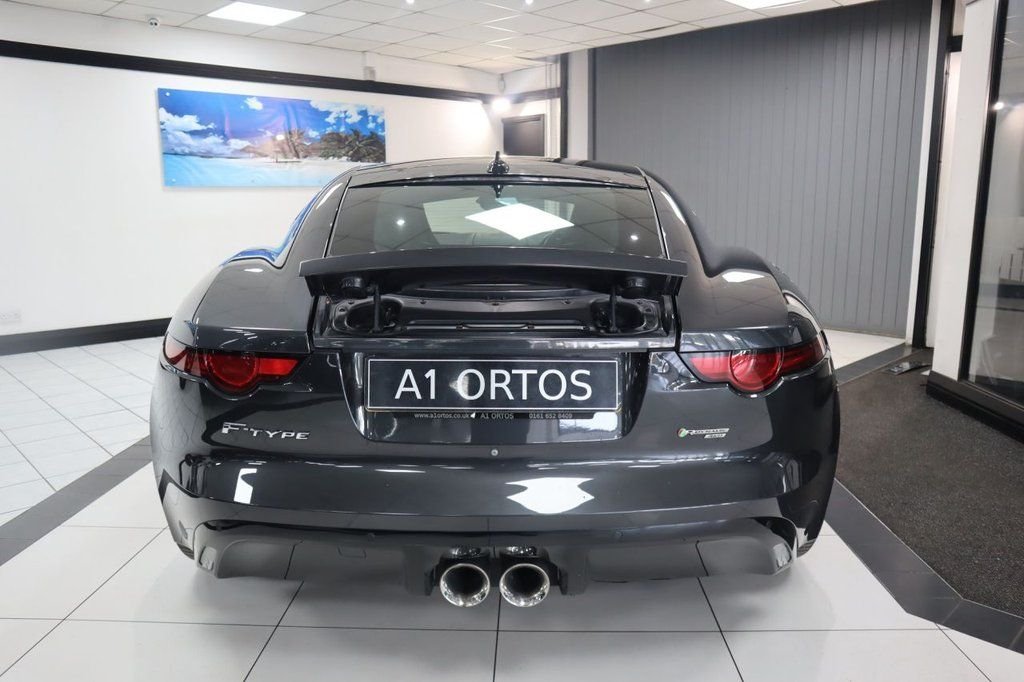 Used Jaguar F-Type 2018 for sale - 77133636: Photo 9