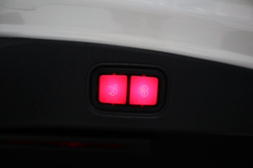 Used Mercedes-Benz E Class 2018 for sale - 77065345: Photo 10