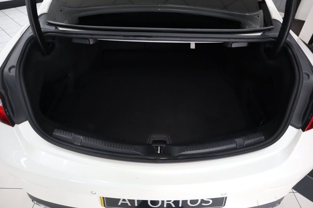 Used Mercedes-Benz E Class 2018 for sale - 77065345: Photo 9