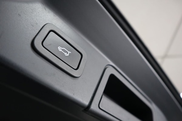 Used Land Rover Range Rover Velar 2021 for sale - 75487745: Photo 12