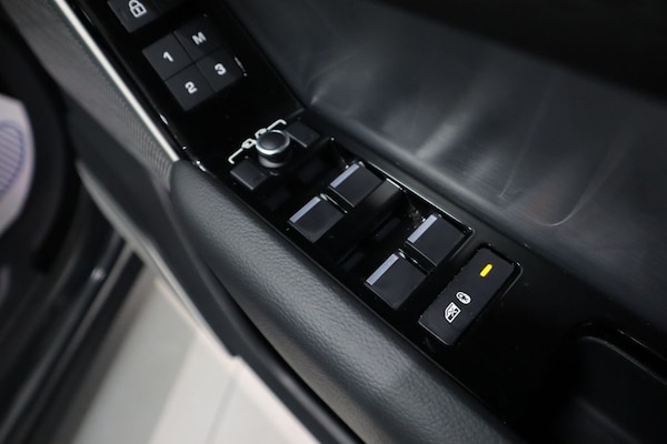 Used Land Rover Range Rover Velar 2021 for sale - 75487745: Photo 18