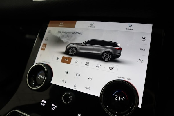 Used Land Rover Range Rover Velar 2021 for sale - 75487745: Photo 32