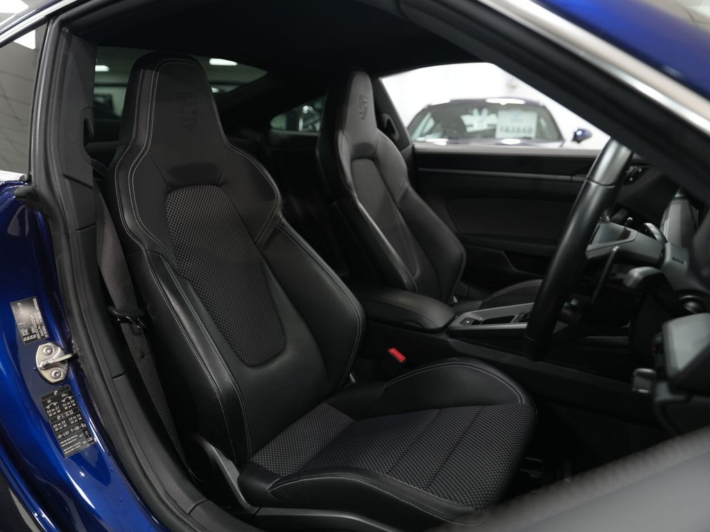 Used Porsche 911 2019 for sale - 77885075: Photo 17