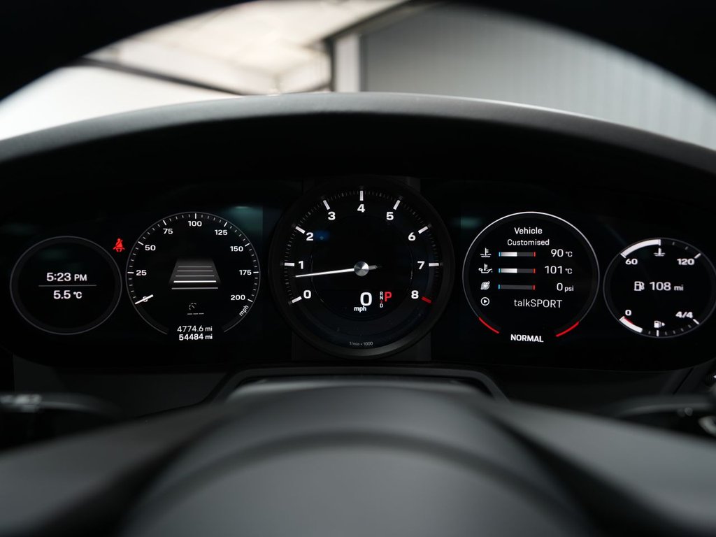 Used Porsche 911 2019 for sale - 77885075: Photo 27