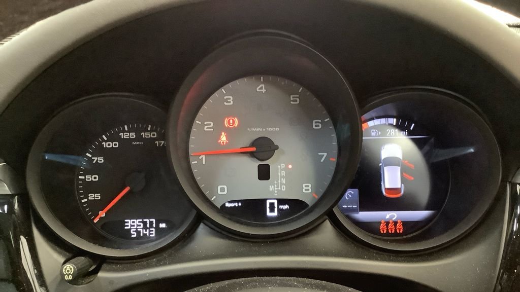 Used Porsche Macan 2019 for sale - 76454751: Photo 28