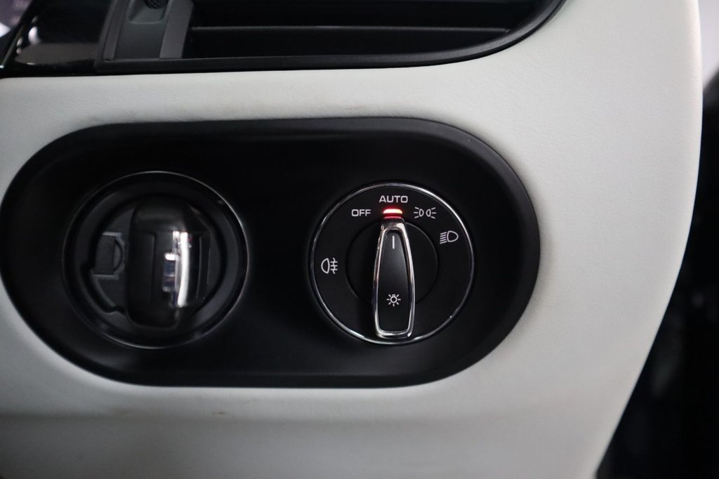 Used Porsche Macan 2019 for sale - 76454751: Photo 34