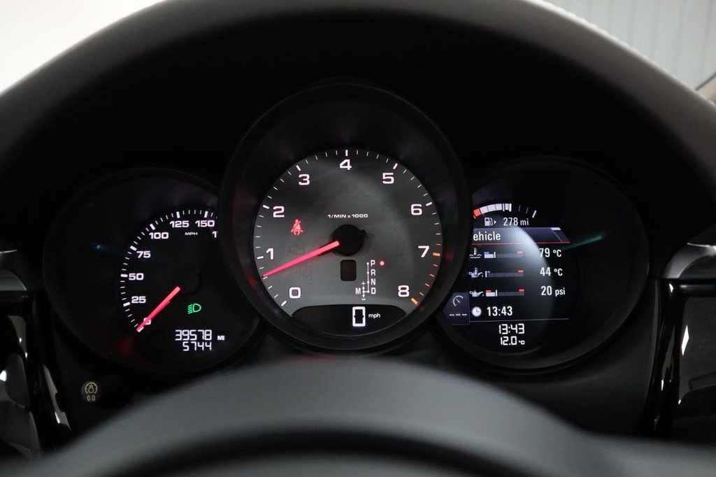 Used Porsche Macan 2019 for sale - 76454751: Photo 39