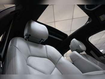 Used Porsche Macan 2019 for sale - 76454751: Photo