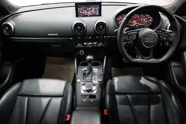 Used Audi RS3 2017 for sale - 76216815: Photo 13