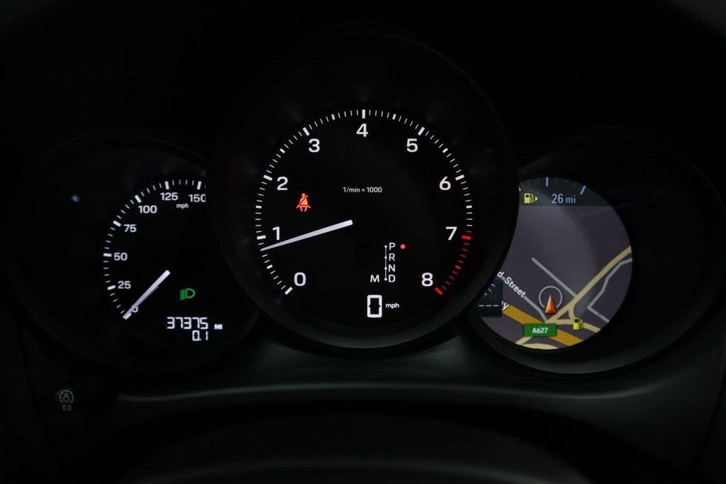 Used Porsche Macan 2021 for sale - 75998101: Photo 32