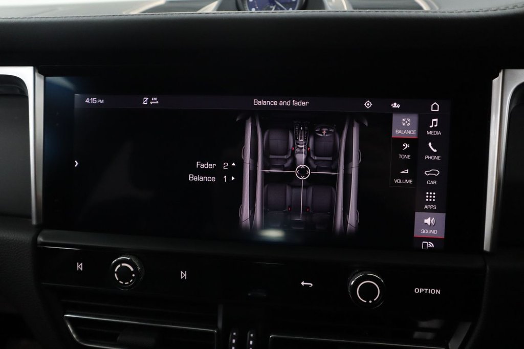 Used Porsche Macan 2021 for sale - 75998101: Photo 37