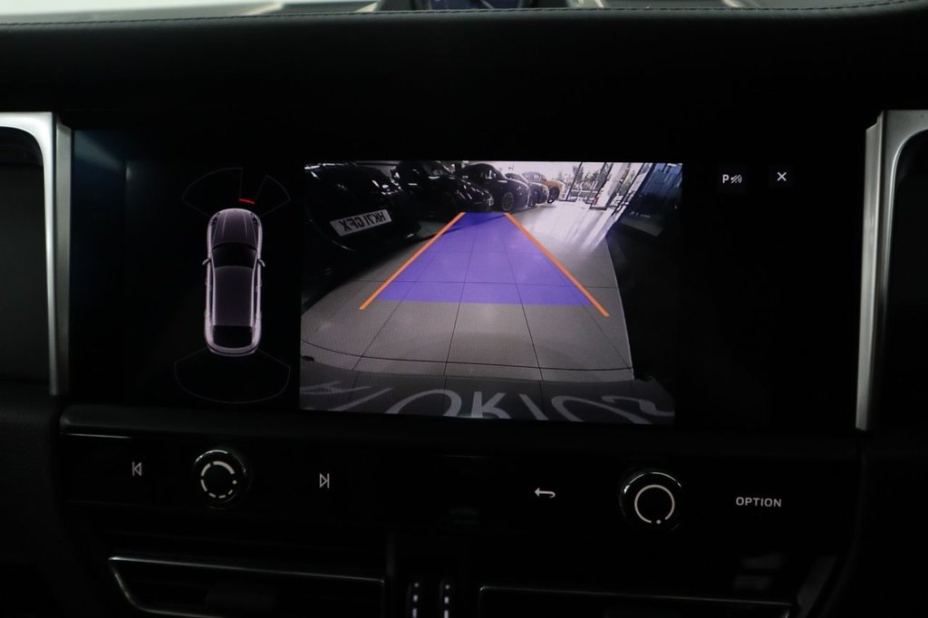 Used Porsche Macan 2021 for sale - 75998101: Photo 38