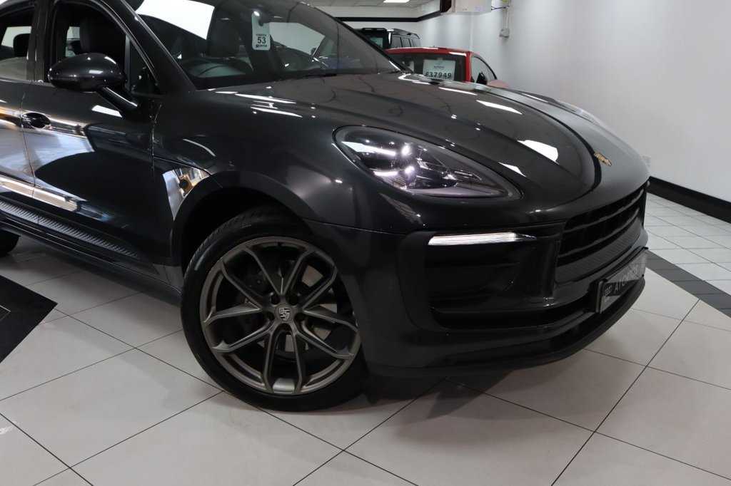 Used Porsche Macan 2021 for sale - 75998101: Photo 41