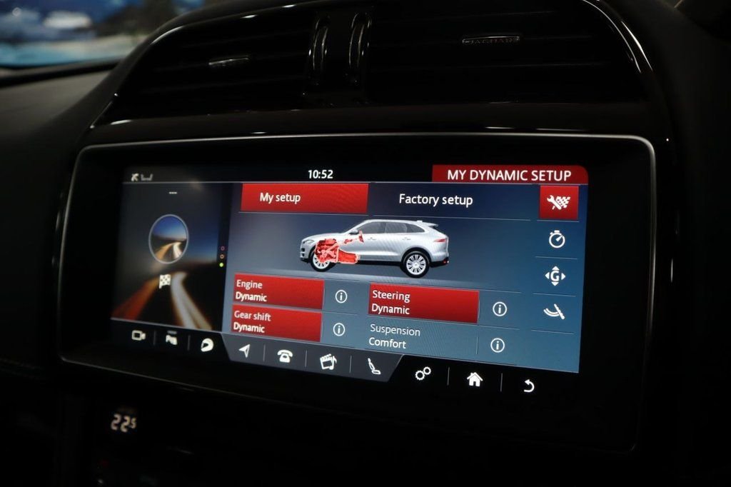 Used Jaguar F-Pace 2018 for sale - 76768659: Photo 17