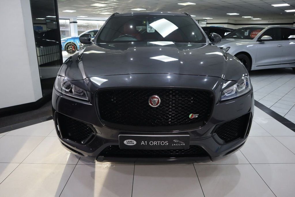 Used Jaguar F-Pace 2018 for sale - 76768659: Photo 2