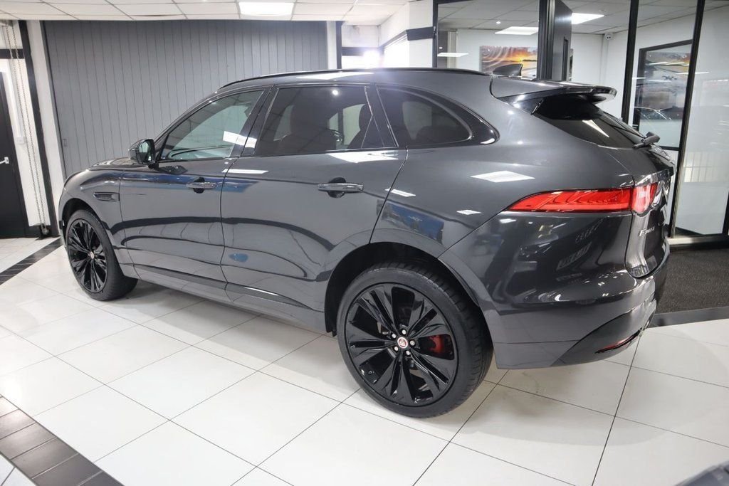 Used Jaguar F-Pace 2018 for sale - 76768659: Photo 5