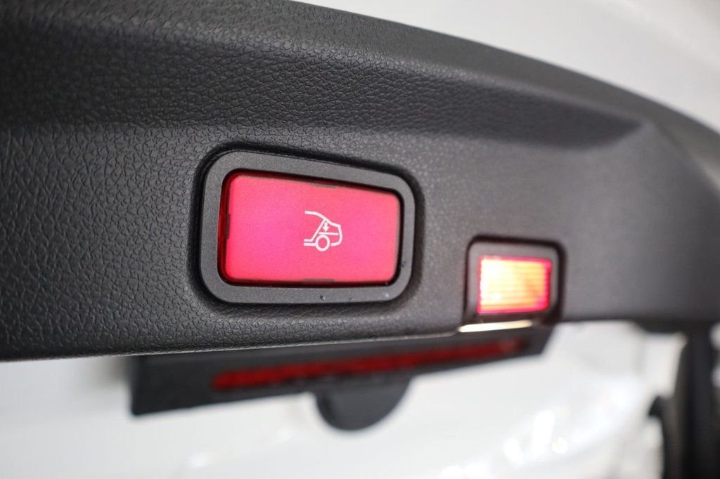 Used Land Rover Range Rover Evoque 2016 for sale - 76429819: Photo 11