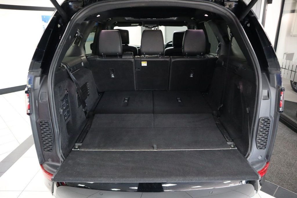 Used Land Rover Discovery 2019 for sale - 76698931: Photo 11