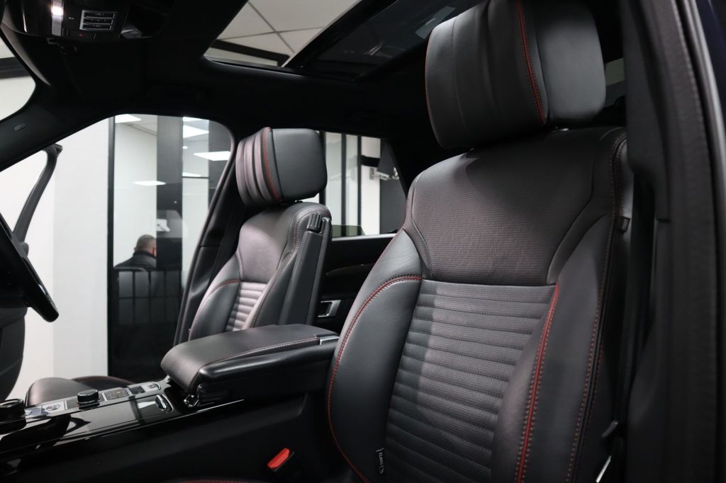 Used Land Rover Discovery 2019 for sale - 76698931: Photo 35