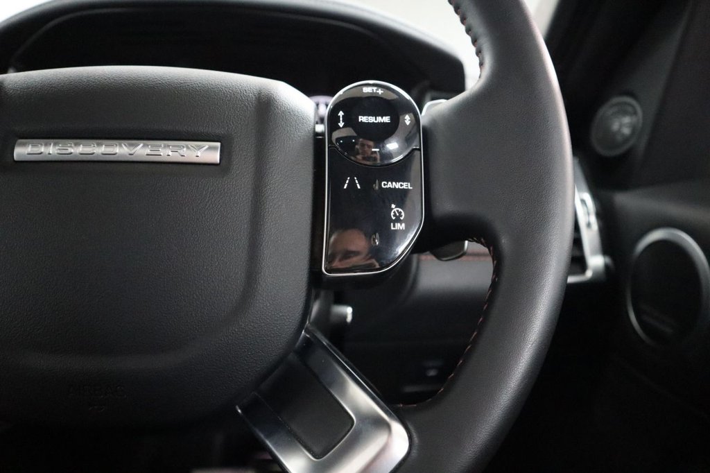 Used Land Rover Discovery 2019 for sale - 76698931: Photo 38