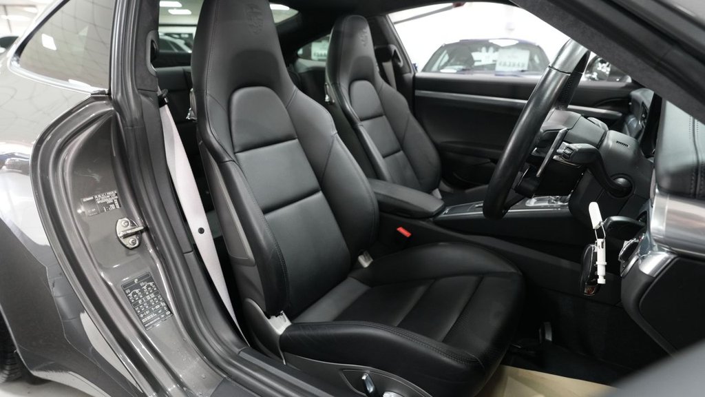 Used Porsche 911 2017 for sale - 77755250: Photo 21