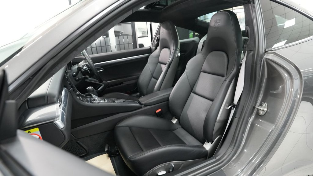 Used Porsche 911 2017 for sale - 77755250: Photo 27