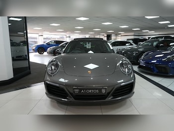 Used Porsche 911 2017 for sale - 77755250: Photo
