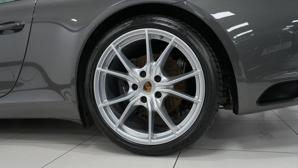 Used Porsche 911 2017 for sale - 77755250: Photo 32