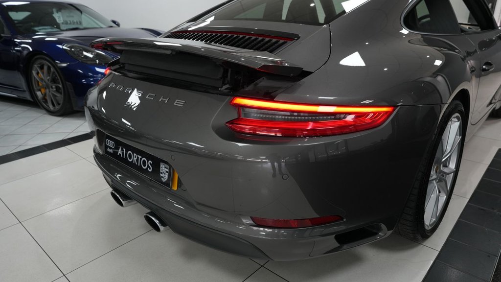Used Porsche 911 2017 for sale - 77755250: Photo 33