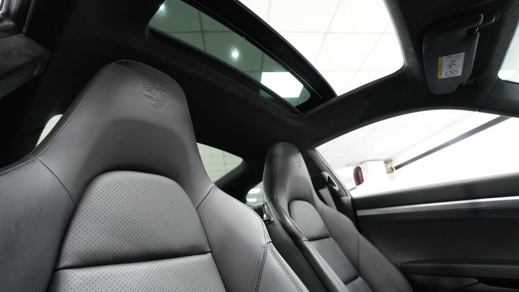 Used Porsche 911 2017 for sale - 77755250: Photo 4