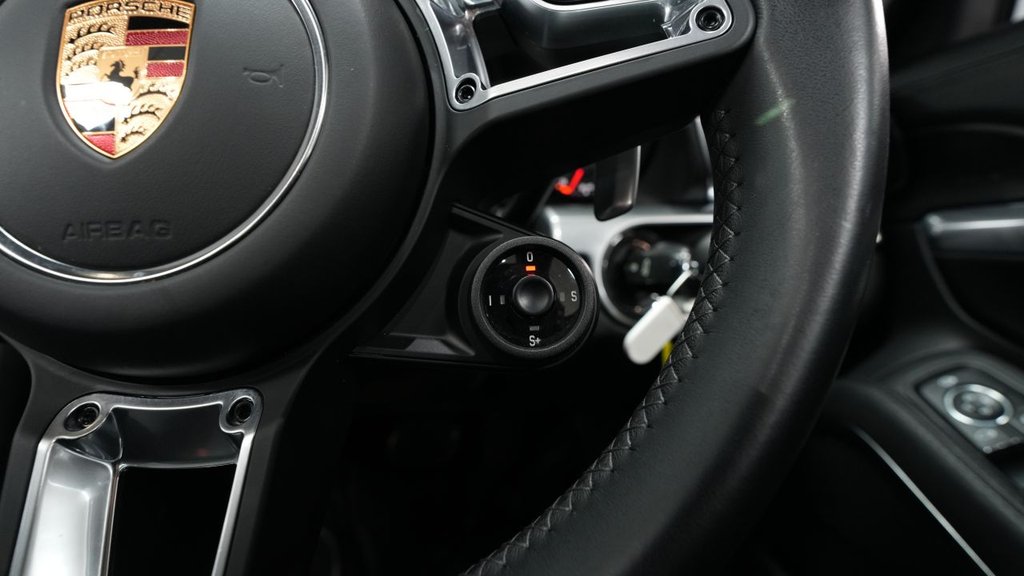 Used Porsche 911 2017 for sale - 77755250: Photo 41