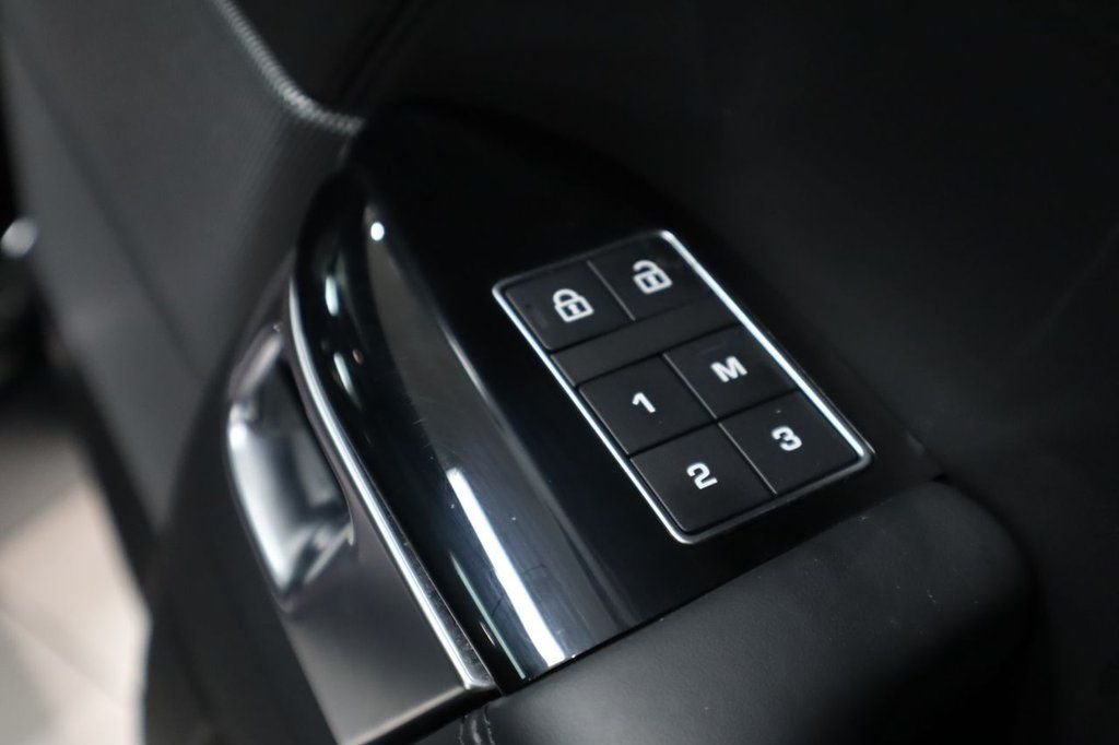 Used Land Rover Range Rover Sport 2022 for sale - 77276247: Photo 11