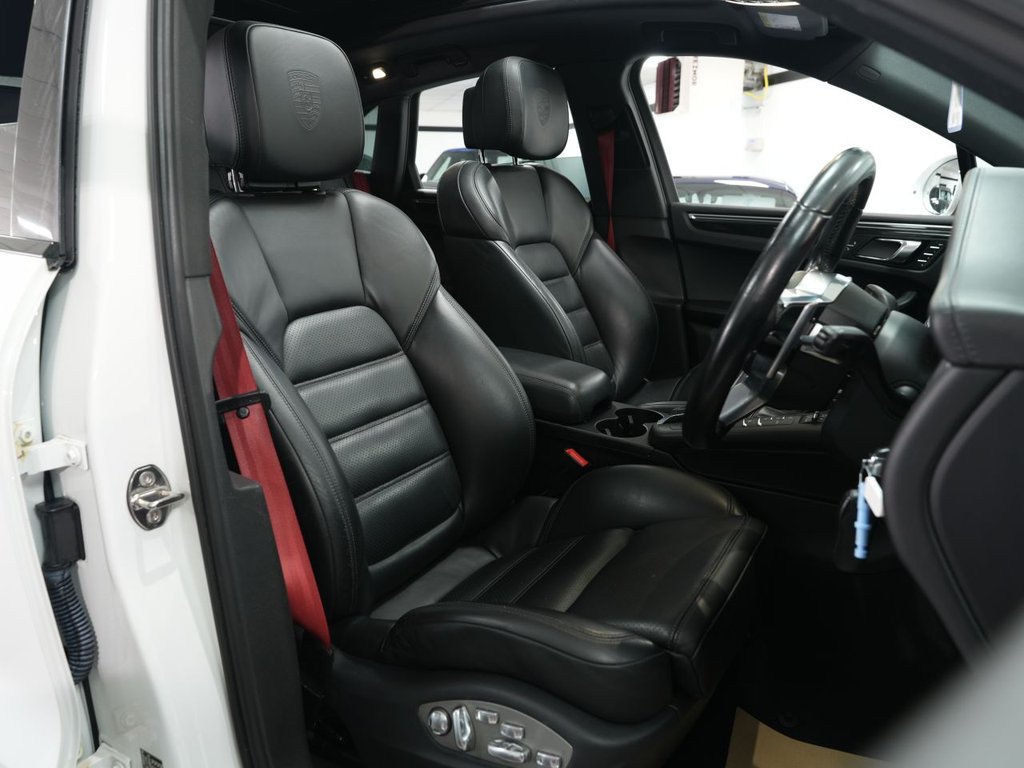 Used Porsche Macan 2014 for sale - 78049577: Photo 19