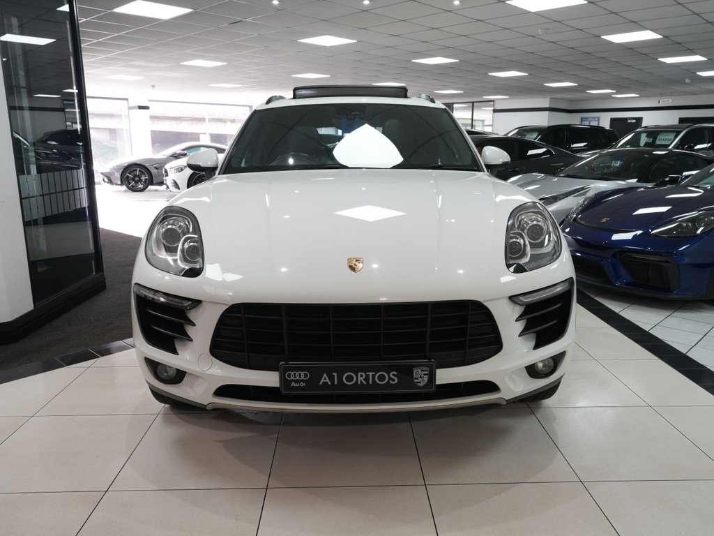 Used Porsche Macan 2014 for sale - 78049577: Photo 2