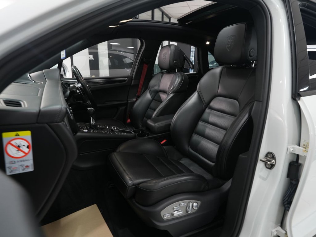 Used Porsche Macan 2014 for sale - 78049577: Photo 23