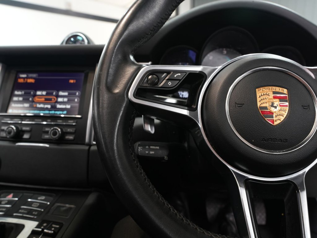 Used Porsche Macan 2014 for sale - 78049577: Photo 26