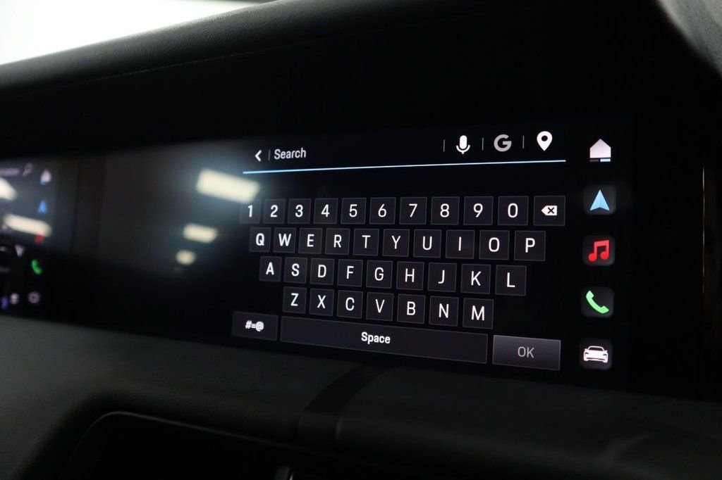 Used Porsche Taycan 2023 for sale - 76417329: Photo 21