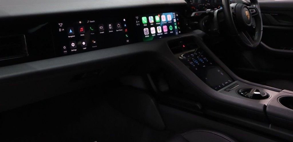 Used Porsche Taycan 2023 for sale - 76417329: Photo 31