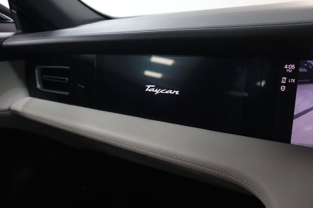 Used Porsche Taycan 2023 for sale - 76417329: Photo 39