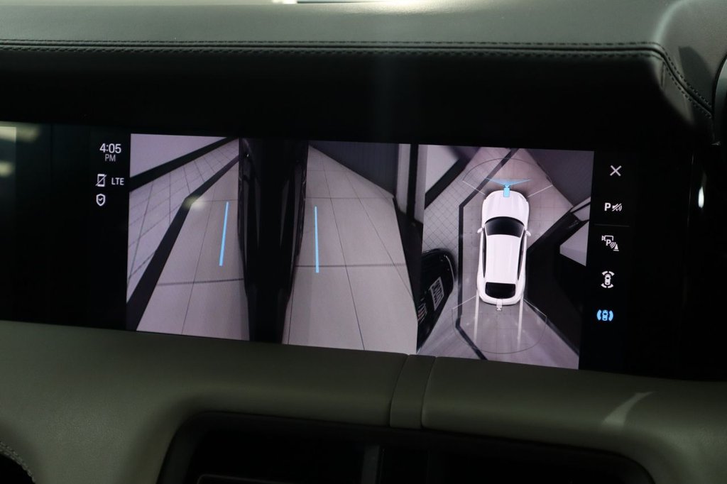 Used Porsche Taycan 2023 for sale - 76417329: Photo 41