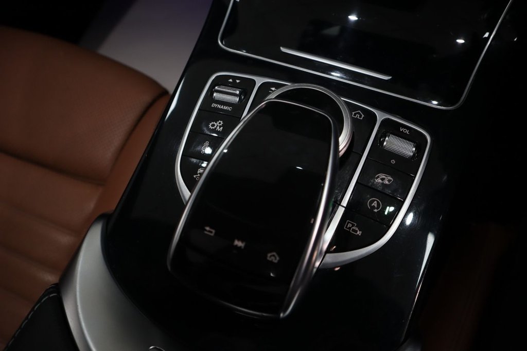 Used Mercedes-Benz C Class 2019 for sale - 77122343: Photo 29