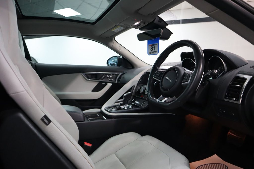 Used Jaguar F-Type 2019 for sale - 76223874: Photo 18