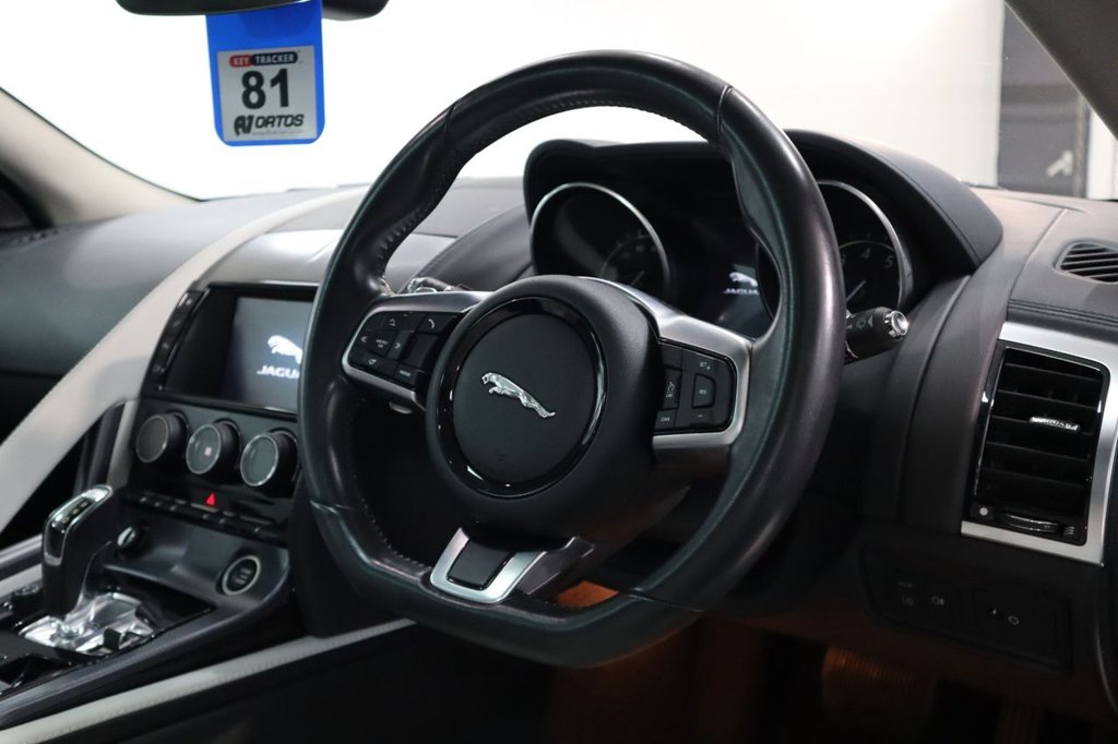 Used Jaguar F-Type 2019 for sale - 76223874: Photo 19