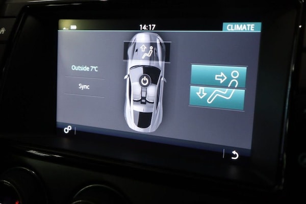 Used Jaguar F-Type 2019 for sale - 76223874: Photo 19