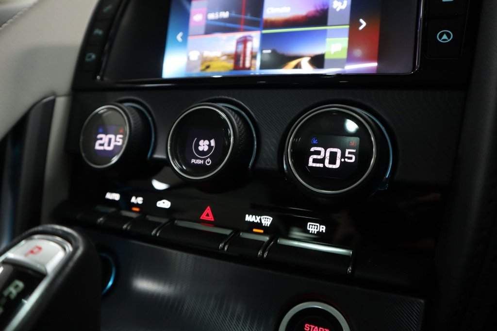 Used Jaguar F-Type 2019 for sale - 76223874: Photo 39