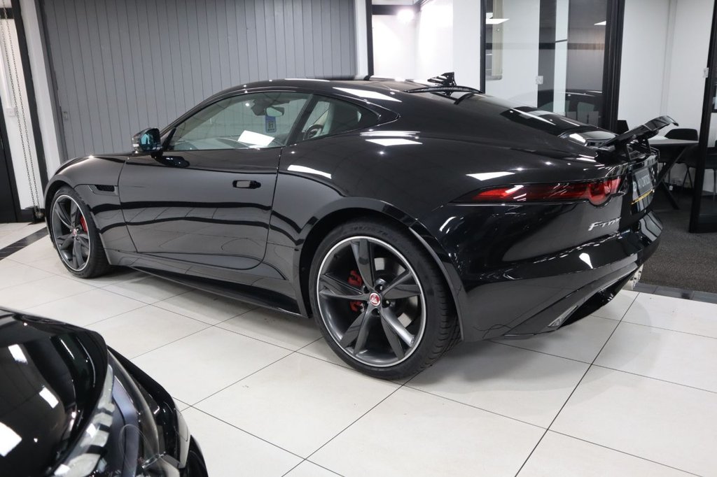 Used Jaguar F-Type 2019 for sale - 76223874: Photo 8