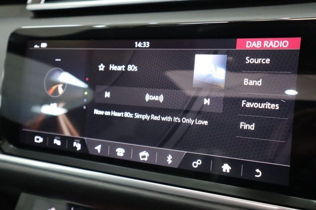 Used Land Rover Range Rover Velar 2019 for sale - 76546708: Photo 20