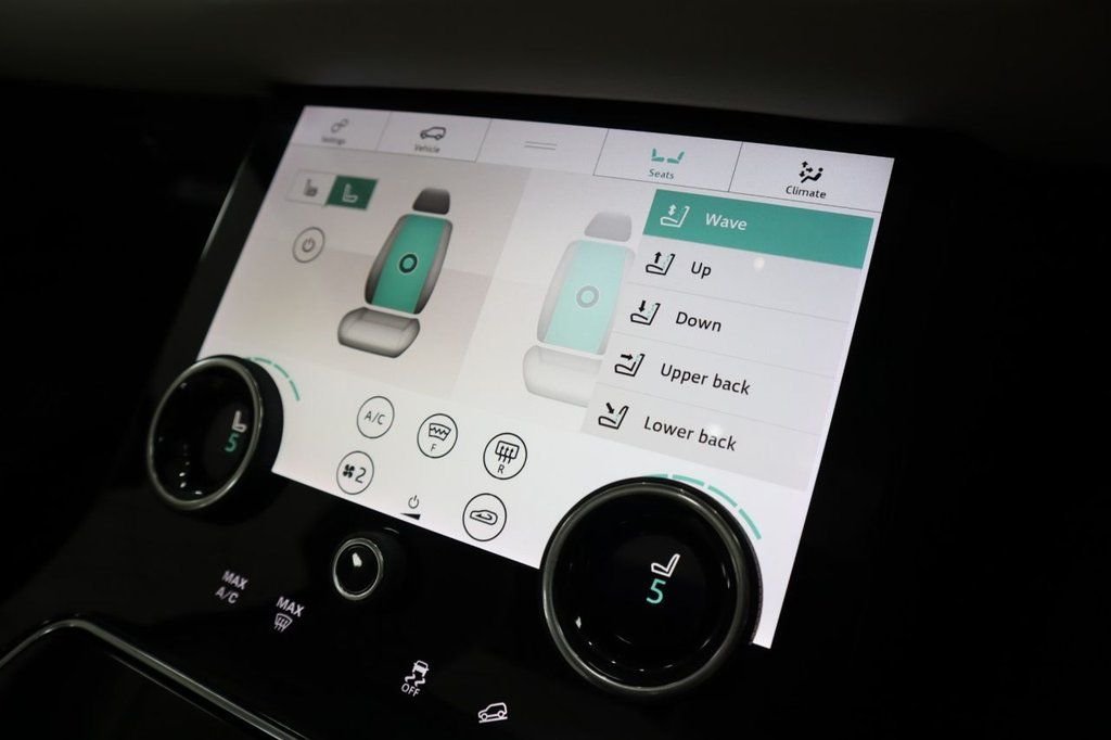 Used Land Rover Range Rover Velar 2019 for sale - 76546708: Photo 36