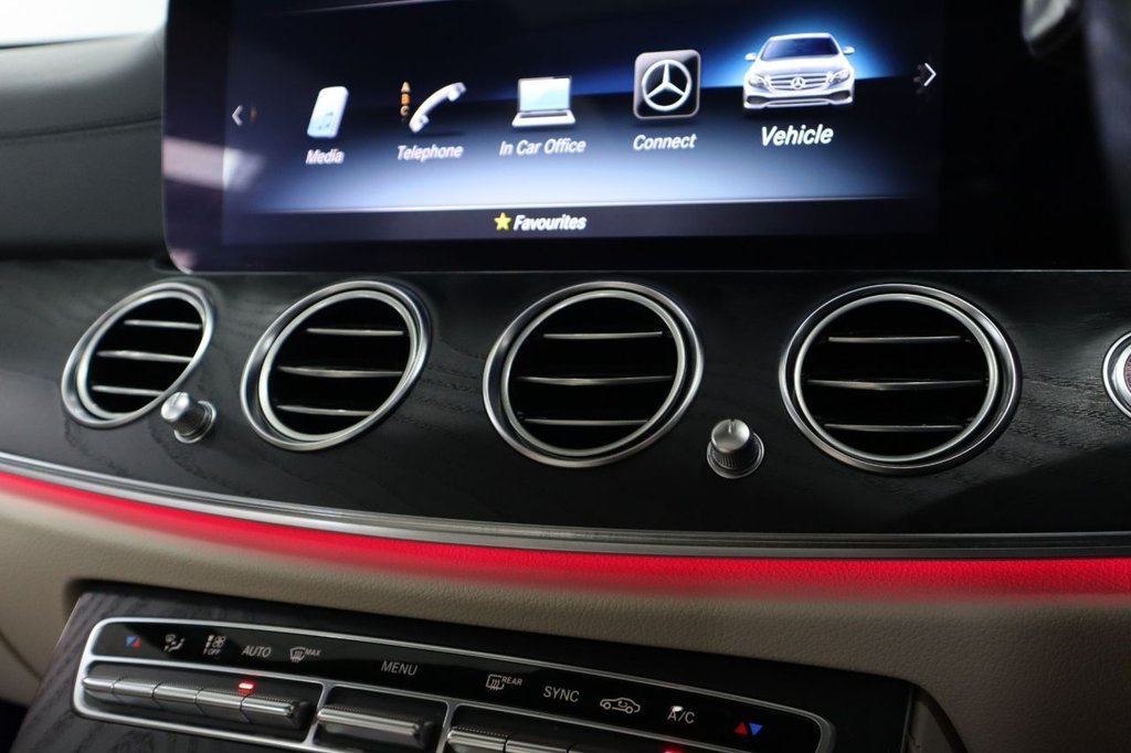 Used Mercedes-Benz E Class 2019 for sale - 77133532: Photo 39