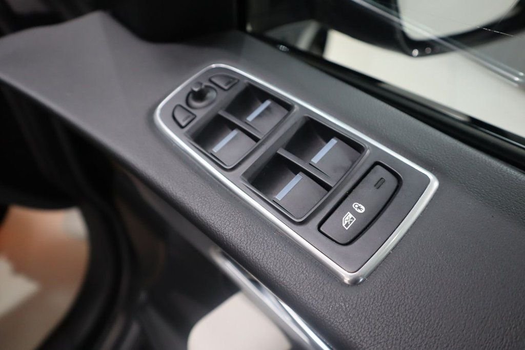 Used Jaguar F-Pace 2019 for sale - 77327947: Photo 10